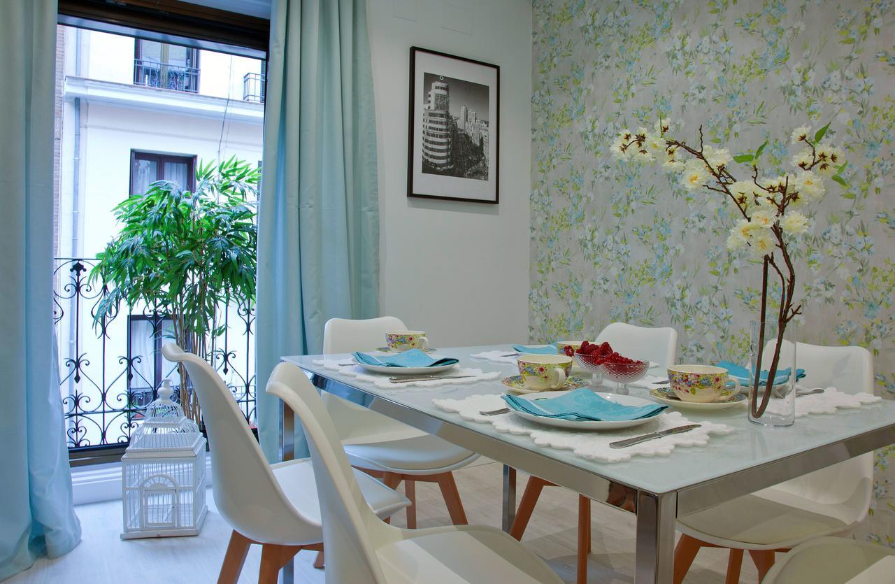 Apartamento com 1 Quarto