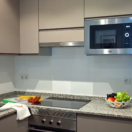 Feelathome Madrid Suites Apartments-2